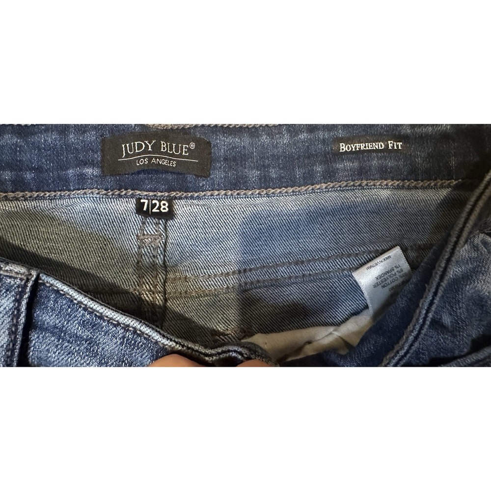 Judy Blue Women's Bleach Distressed Boyfriend Jeans Size 7/28 - Picture 2 of 8